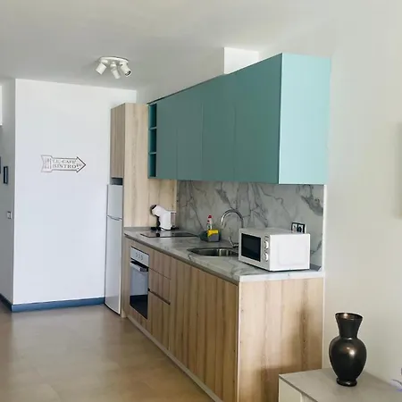 아파트 Casa Rigola 1 El *